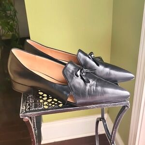 Black Pointed Toe Flats